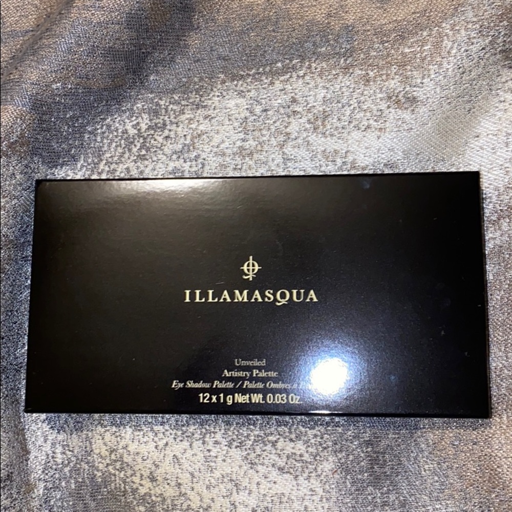 Illamasqua Artistry palette